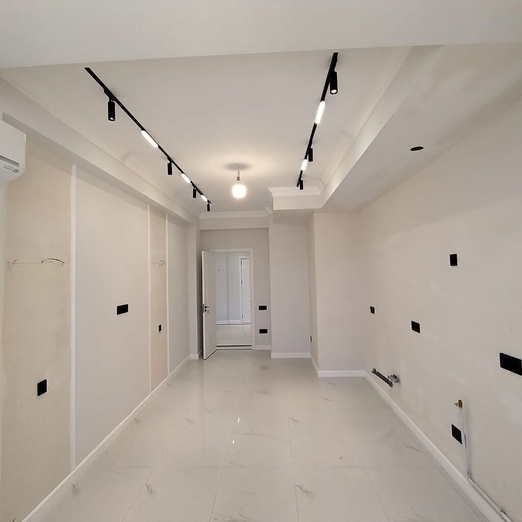 4 otaqlı, Yeni tikili, 205 kv. m
