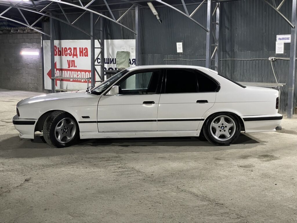BMW 5 series: 1990 г., 2.5 л, Механика, Бензин, Седан: фото 6