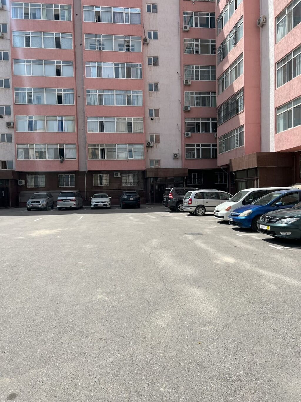 2 комнаты, 81 м², Нижний Джал (Джал-23) Индивидуалка, 1 этаж, Старый ремонт: фото 2