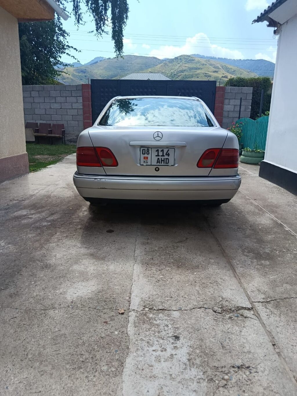 Mercedes-Benz E-Class: 1998 г., 3.2 л, Автомат, Бензин, Седан: фото 4