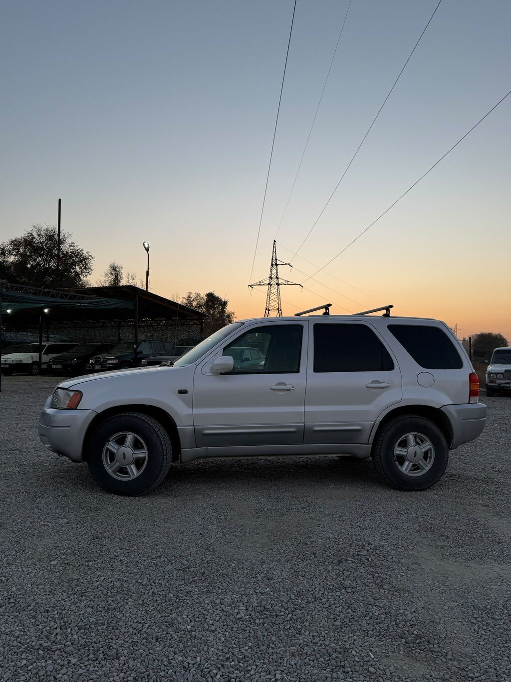 Ford Escape: 2003 г., 3 л, Автомат, Бензин, Кроссовер: фото 2