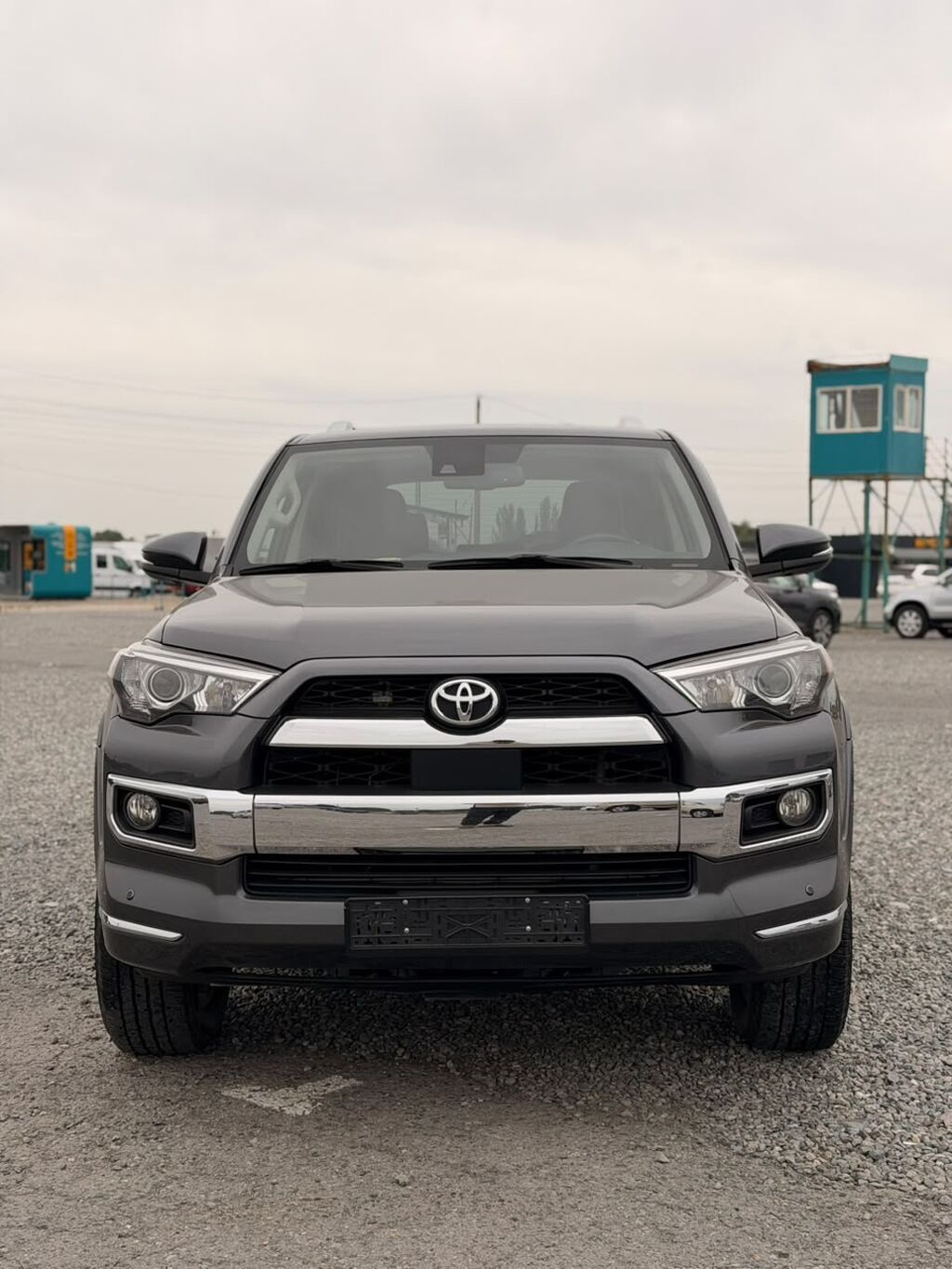 Toyota 4Runner: 2020 г., 4 л, Автомат, Бензин, Внедорожник: фото 4