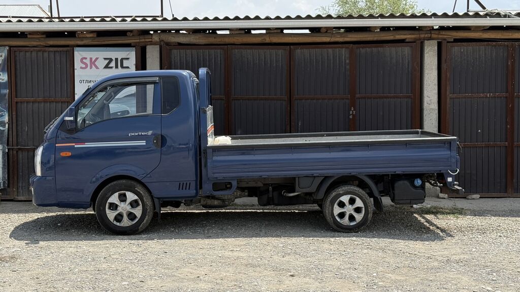 Hyundai Porter: 2023 г., 2.5 л, Типтроник, Дизель: фото 3