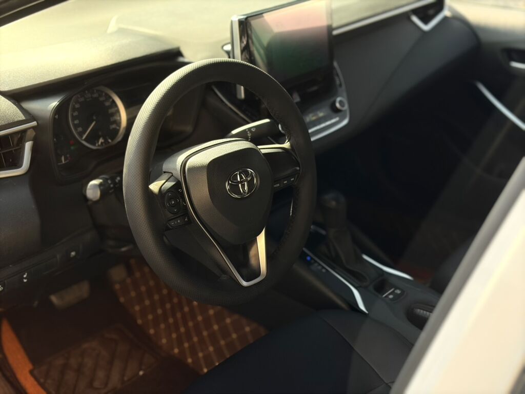 Toyota Levin: 2021 г., 1.8 л, Автомат, Гибрид, Седан: фото 3