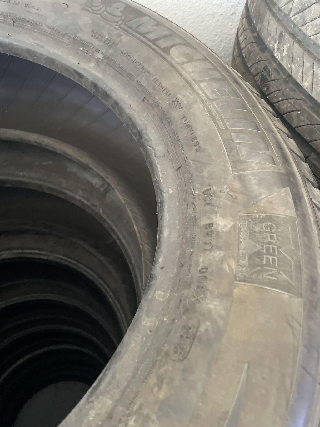 Шины 225 / 65 / R 17, Всесезонная, Б/у, Пара, Легковые, Италия, Michelin: фото 5