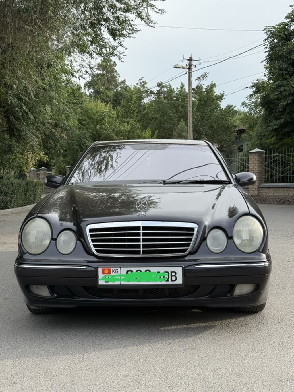 Mercedes-Benz E-Class 2001 г., 2.7 л, АКПП, дизель, седан: фото 1