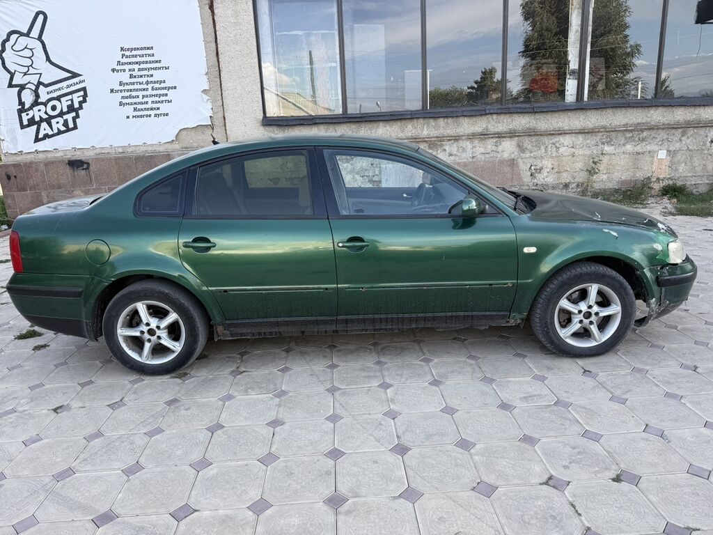 Volkswagen Passat: 1999 г., 1.8 л, Механика, Бензин, Седан: фото 4