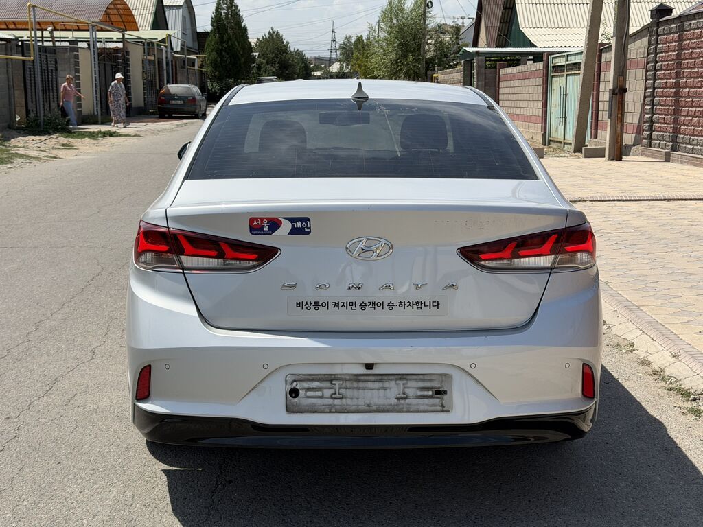 Hyundai Sonata: 2021 г., 2 л, Автомат, Газ, Седан: фото 4