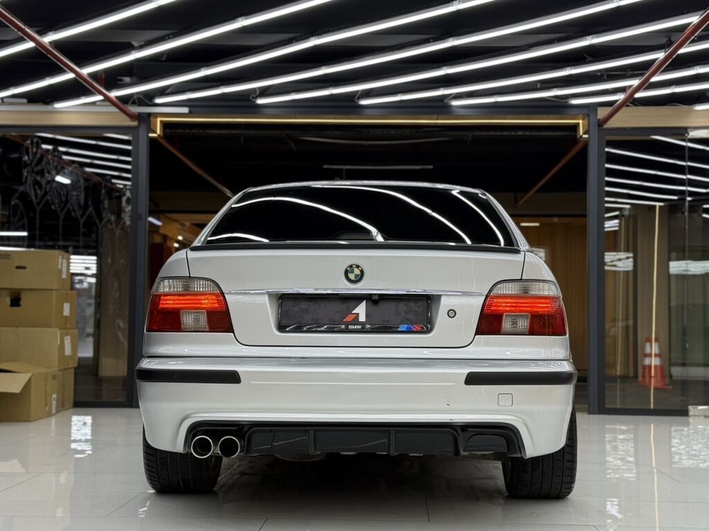 BMW 5 series: 2003 г., 3 л, Автомат, Бензин, Седан: фото 5