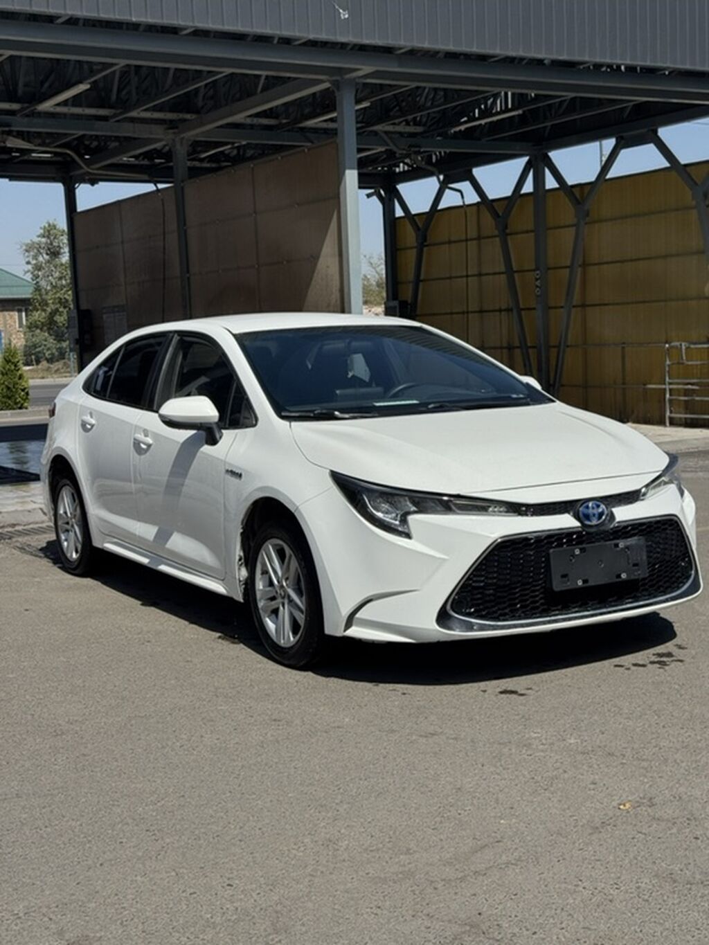 Toyota Levin: 2022 г., 1.8 л, Вариатор, Гибрид, Седан: фото 3
