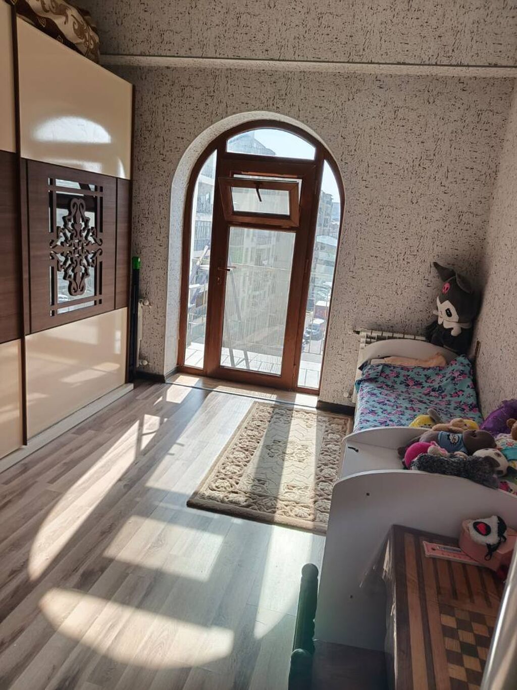 3 otaqlı, Yeni tikili, 96 kv. m
