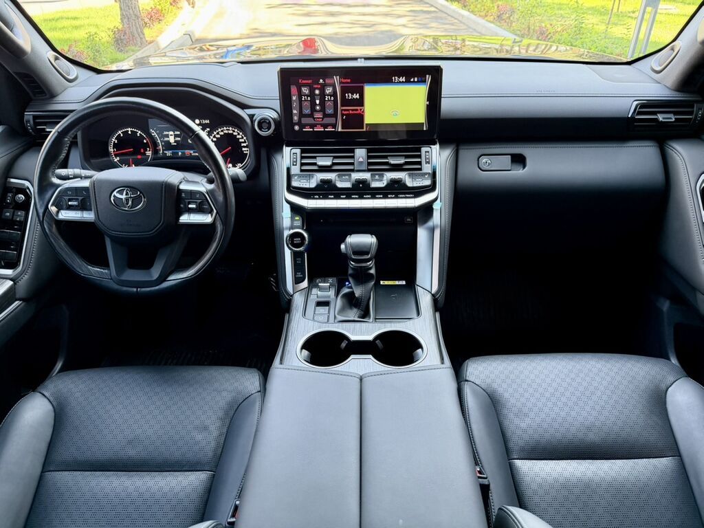 Toyota Land Cruiser: 2022 г., 3.5 л, Автомат, Бензин, Внедорожник: фото 7