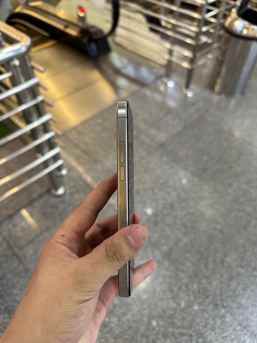IPhone 15 Pro Max, Б/у, 256 ГБ — фото 5