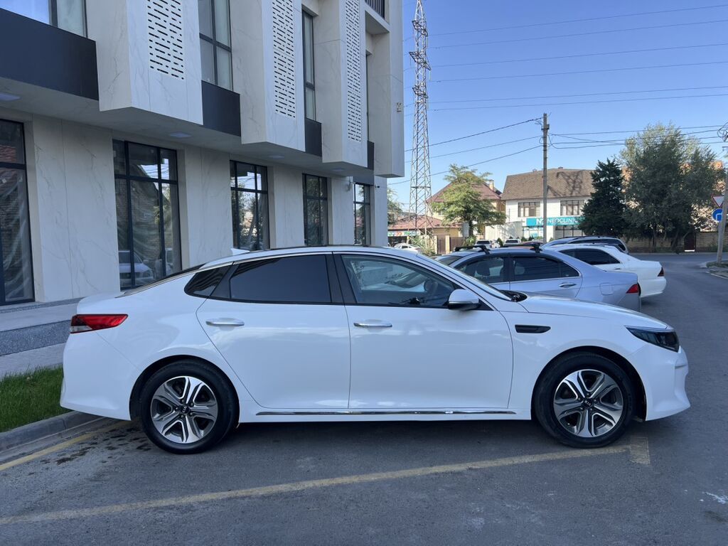 Kia Optima: 2019 г., 2 л, Автомат, Гибрид, Седан: фото 4