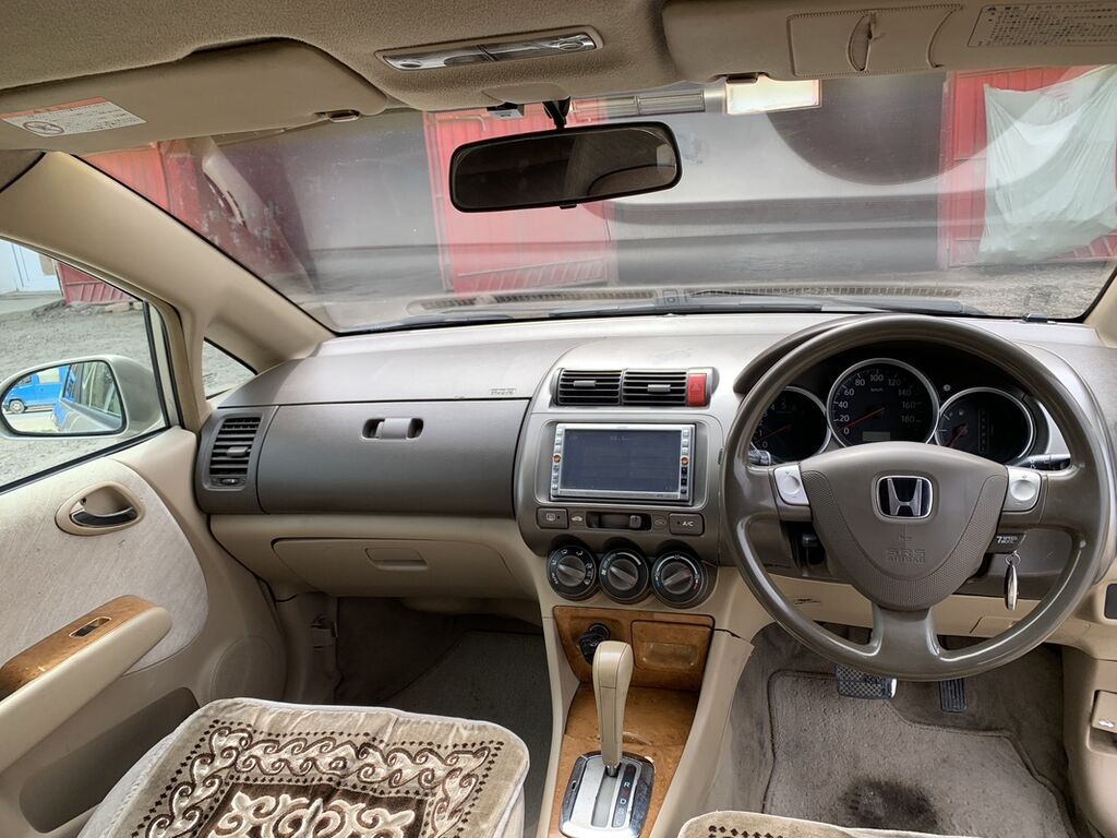 Honda Fit Aria: 2005 г., 1.5 л, Вариатор, Бензин: фото 8