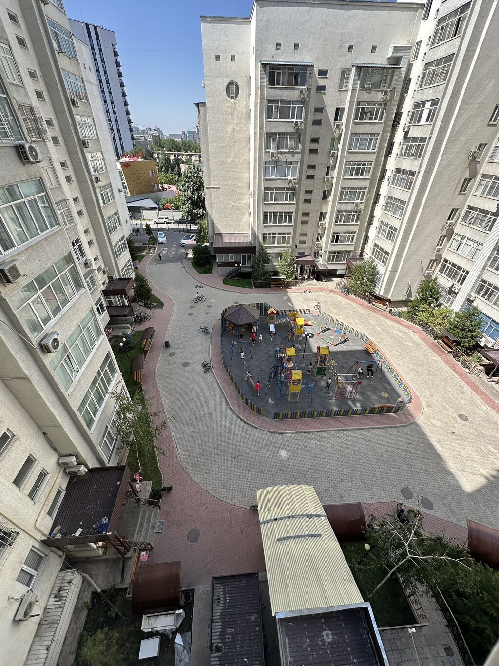 Продаю 3-комн. квартиру 114 м², 7 мкр, 6 этаж: фото 2