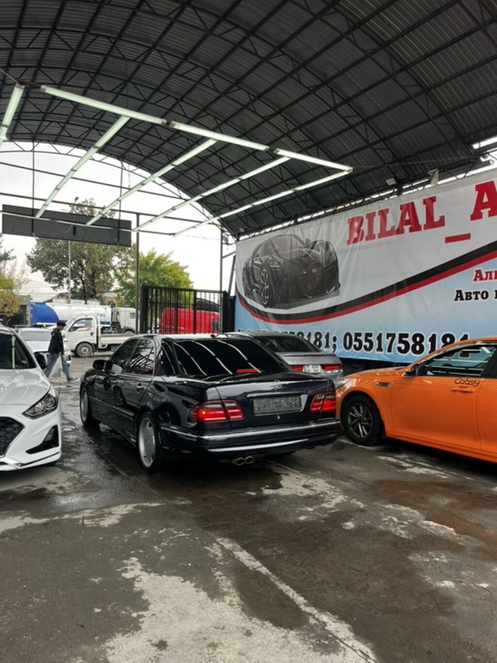 Mercedes-Benz E-Class: 2000 г., 4.3 л, Автомат, Бензин, Седан: фото 2