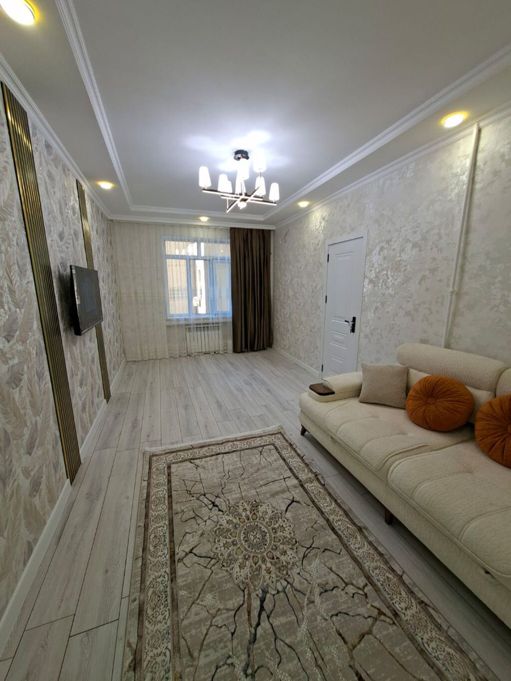 Bakı, Bakıxanov qəs., 3 otaqlı, Köhnə tikili, 65 kv. m