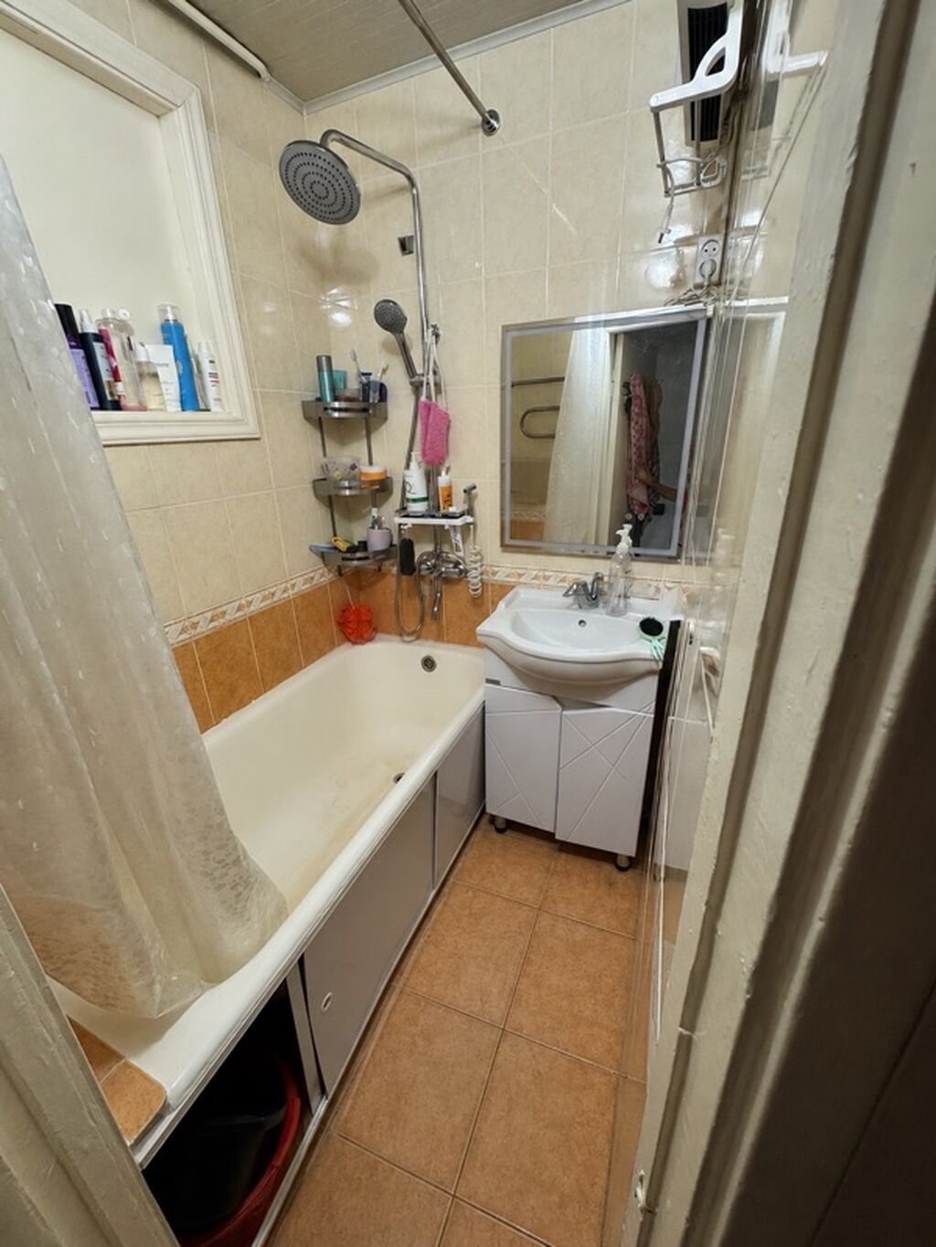 3 комнаты, 53 м², 104 серия, 1 этаж, Евроремонт: фото 6