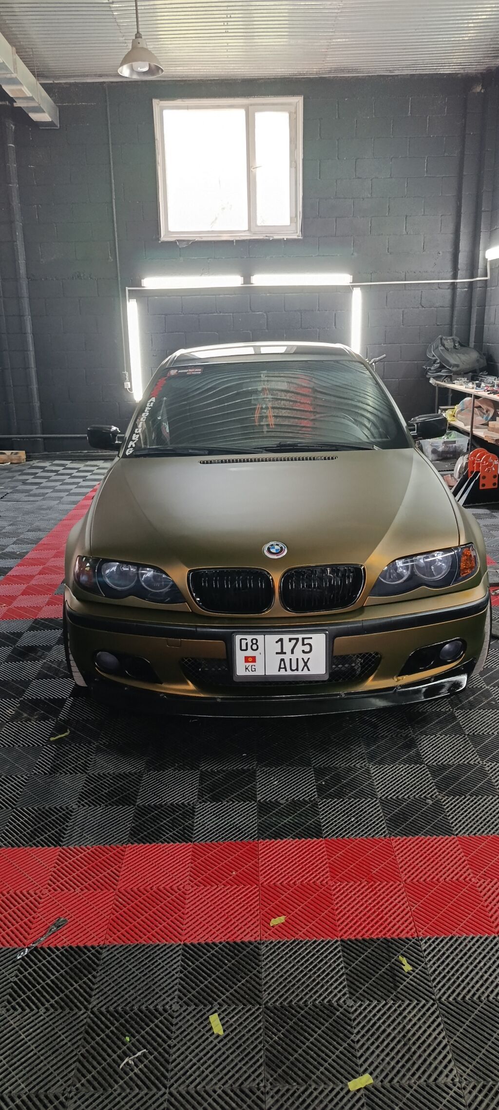 BMW 3 series: 2001 г., 3 л, Механика, Бензин, Седан: фото 2