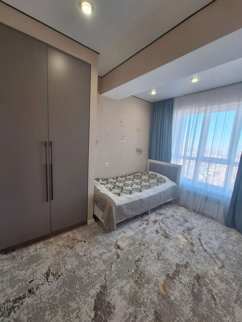 3 комнаты, 77 м², ул. Гагарина 6 этаж, Евроремонт: фото 7