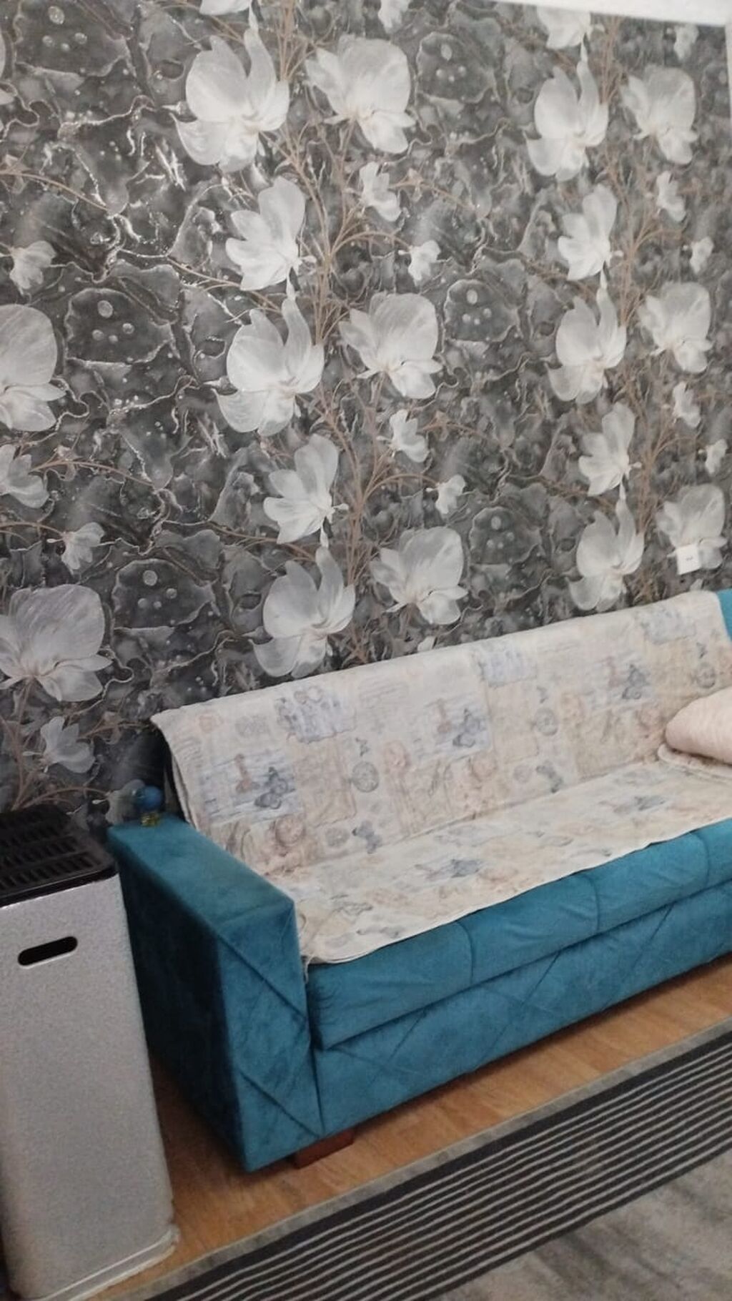 Xıdalanda1 otaqlı heyet evi xirdalanda pajaranin yaninda yerlesir.tek