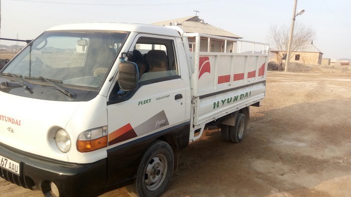 Hyundai: Hyundai Porter 1996 σε lalafo.gr Hyundai Porter 1996 σε Αθήνα
