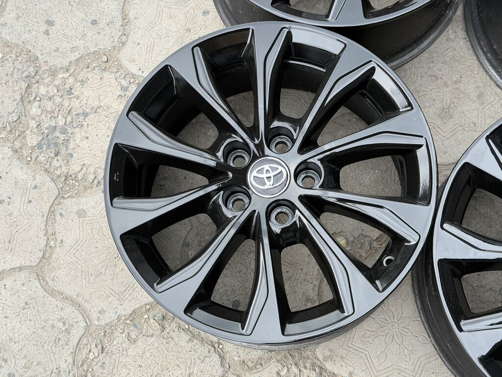 Литые Диски R 17 Toyota, Комплект, отверстий - 5, Б/у: фото 6