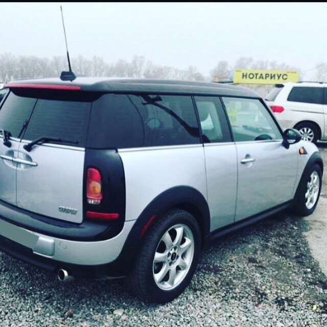 машина идеальное свежепригнанная за 8000 Usd в токмаке Mini на