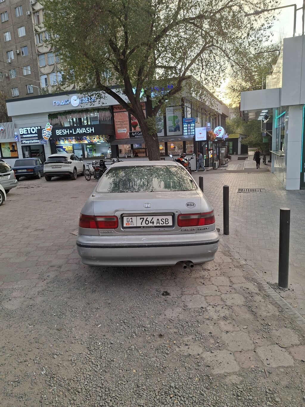 Honda Accord: 1995 г., 2 л, Автомат, Бензин, Седан: фото 3