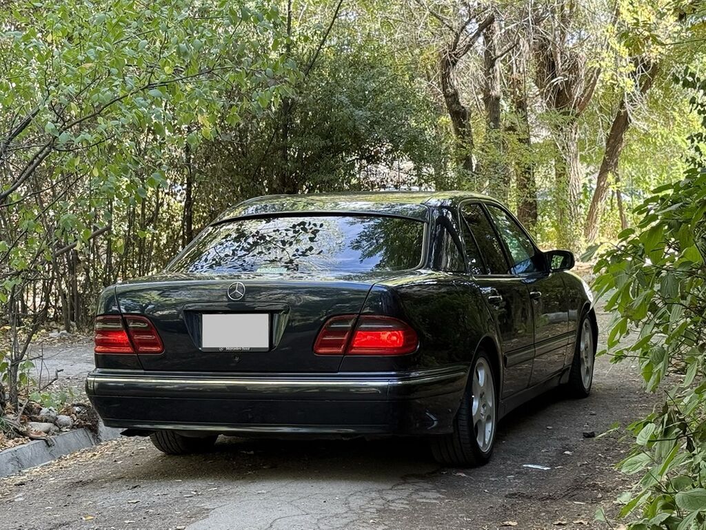 Mercedes-Benz E-Class: 2000 г., 3.2 л, Автомат, Бензин, Седан: фото 4