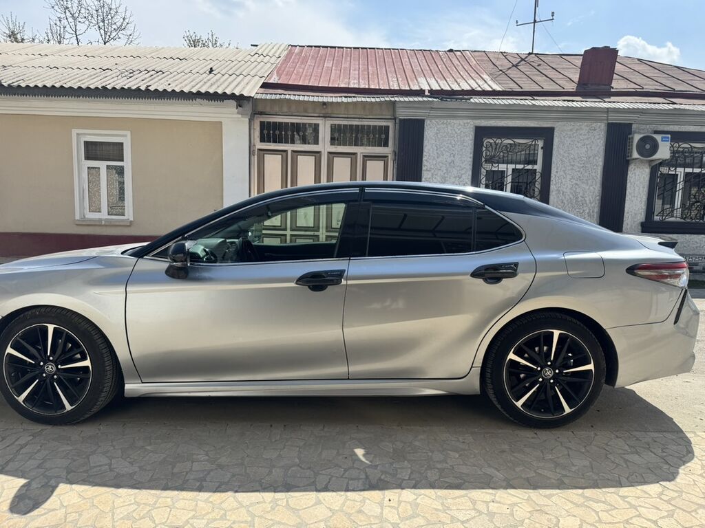 Toyota Camry: 2019 г., 2.5 л, Автомат, Бензин, Седан: фото 7