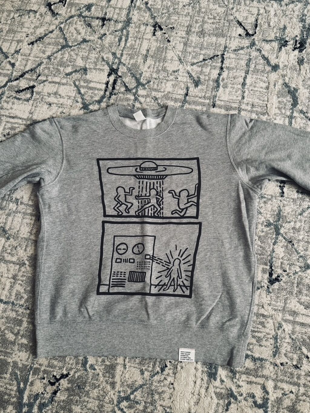 Свитшот Uniqlo UT x Keith Haring - Цвет: серый: фото 1