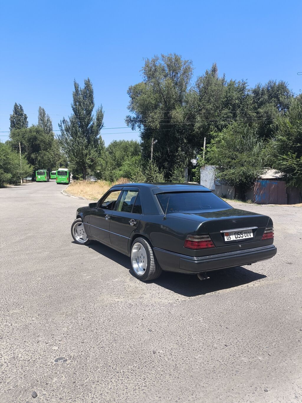 Mercedes-Benz W124: 1994 г., 3.2 л, Автомат, Бензин, Седан: фото 3