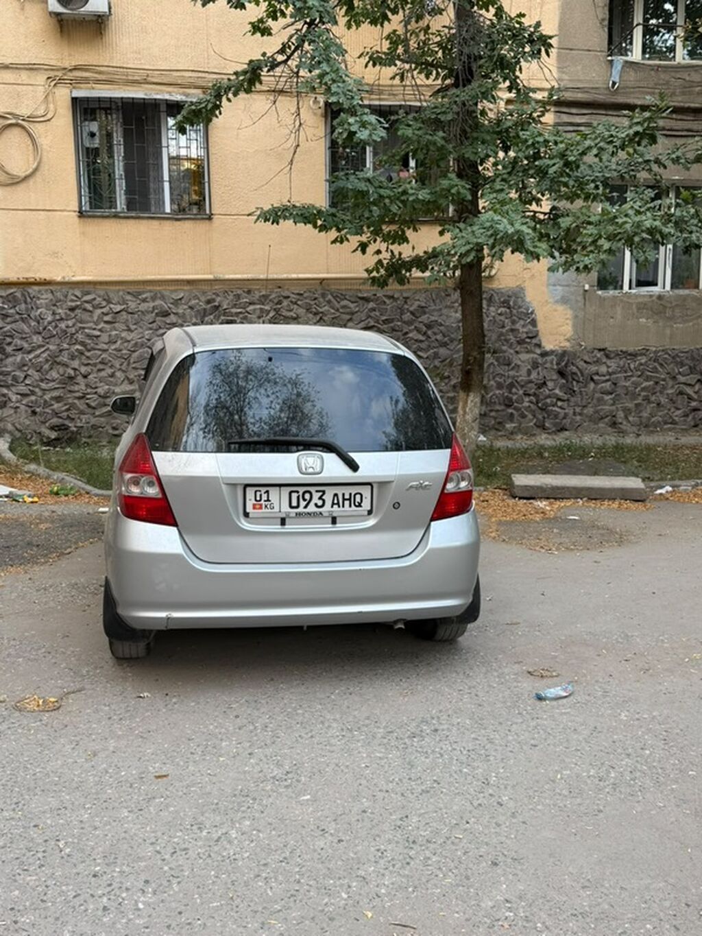 Honda Fit: 2003 г., 1.3 л, Автомат, Бензин, Хэтчбэк: фото 4