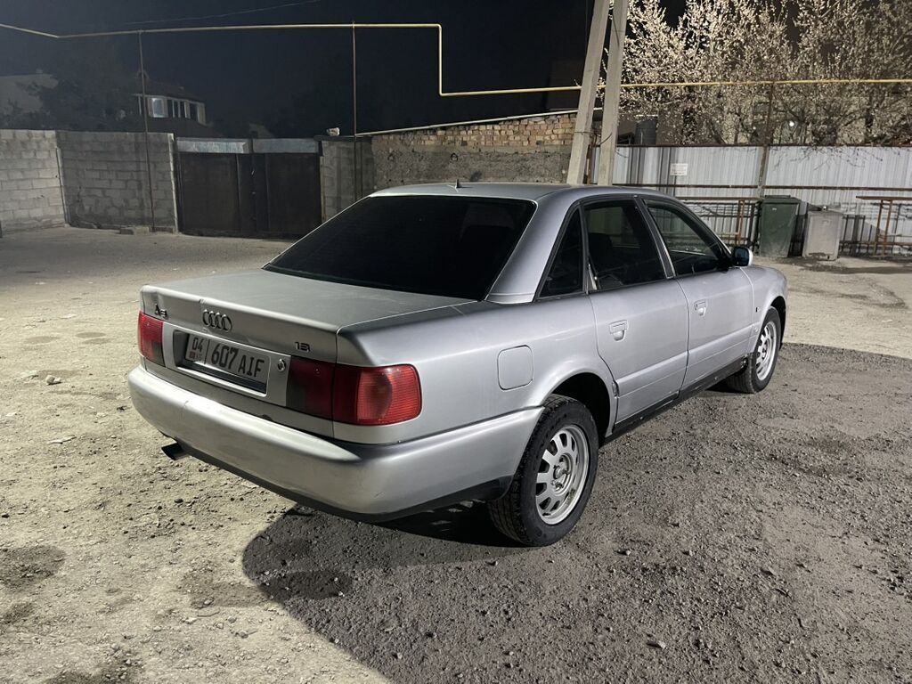 Audi A6: 1996 г., 1.8 л, Механика, Бензин, Седан: фото 4