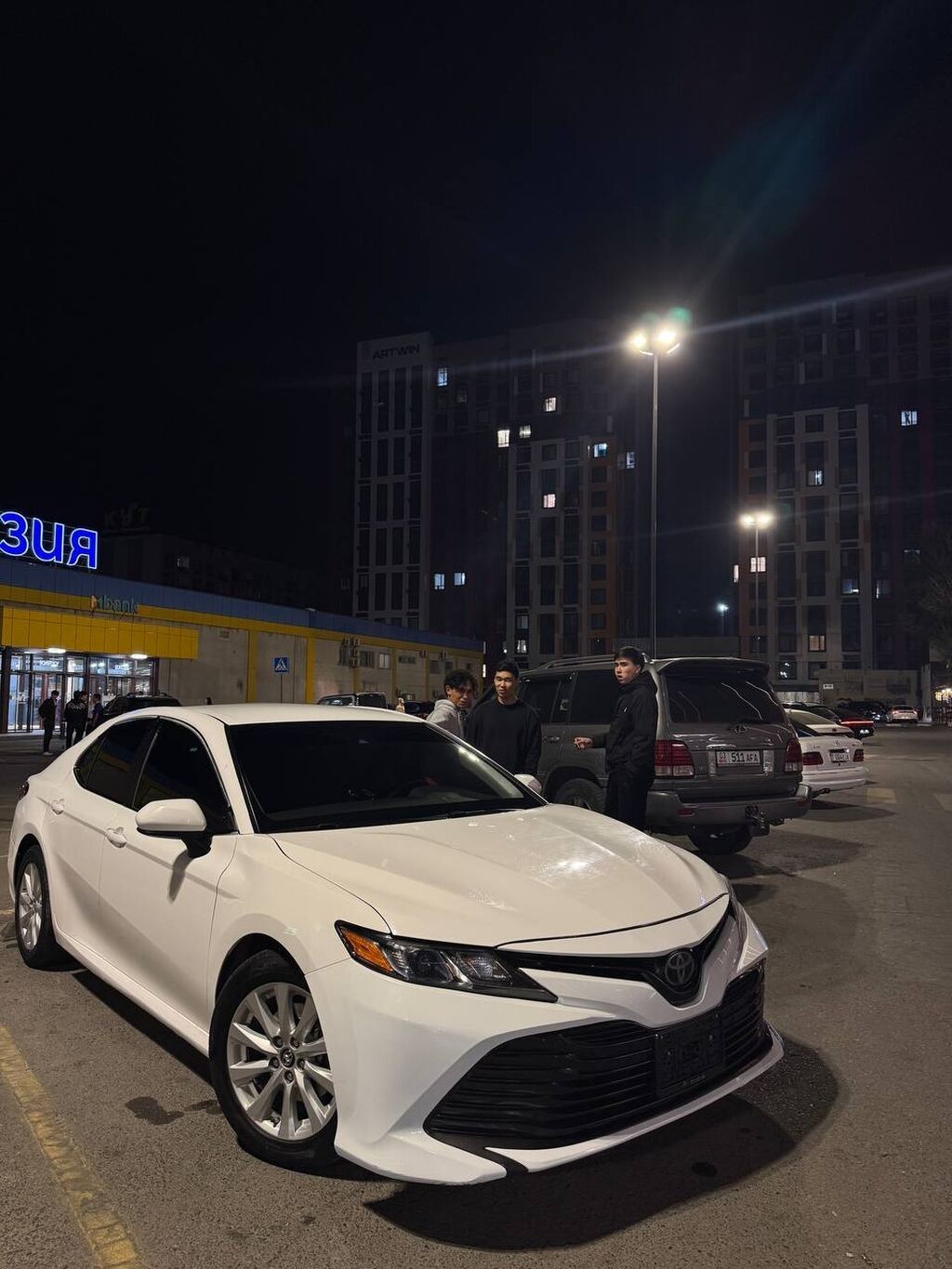 Toyota Camry: 2018 г., 2.5 л, Автомат, Бензин, Седан: фото 1