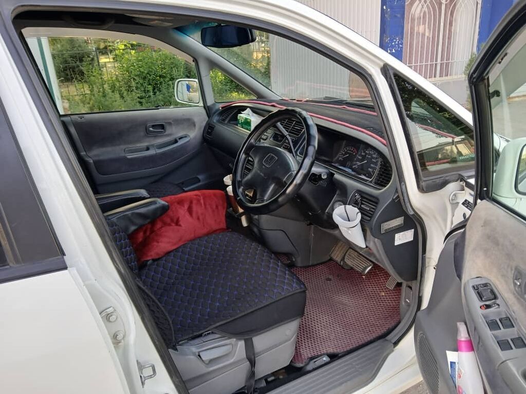 Honda Odyssey: 1998 г., 2.3 л, Автомат, Газ, Минивэн: фото 7
