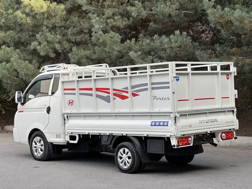 Hyundai Porter: 2019 г., 2.5 л, Автомат, Дизель, Пикап: фото 4