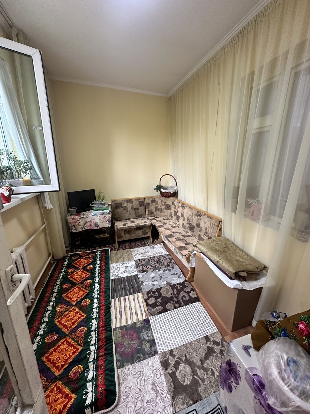 3 комнаты, 67 м², 4 мкр Индивидуалка, 1 этаж, Старый ремонт: фото 5
