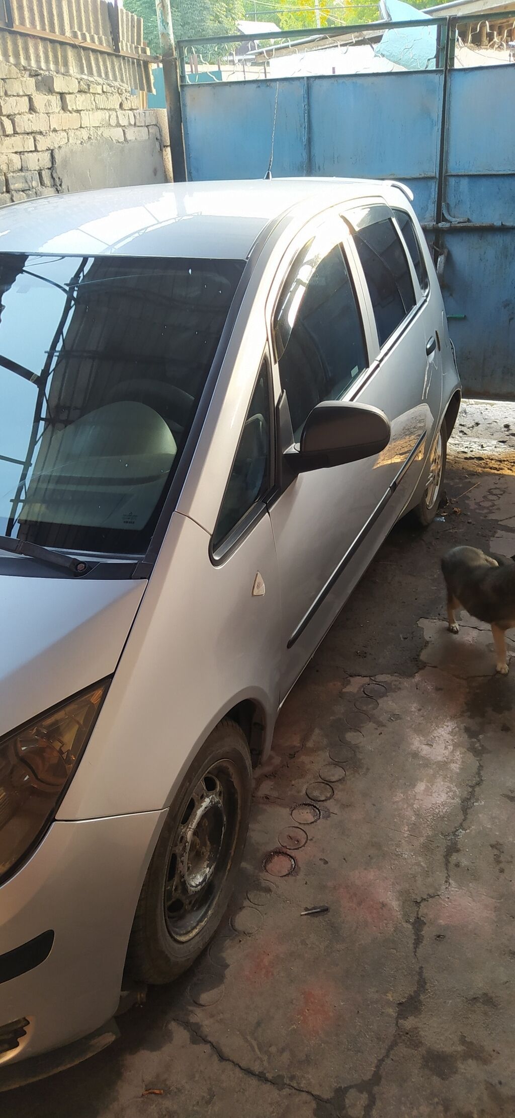 Mitsubishi Colt: 2007 г., 1.1 л, Механика, Бензин, Седан: фото 4