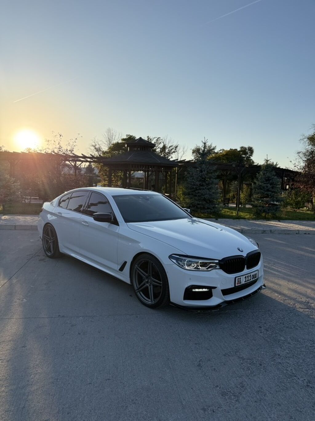 BMW 5 series: 2018 г., 3 л, Автомат, Бензин, Седан: фото 2