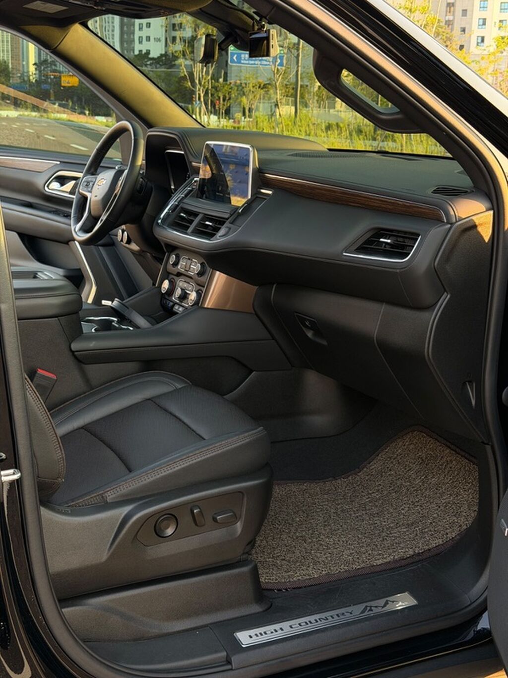 Chevrolet Tahoe: 2022 г., 6.2 л, Автомат, Бензин, Внедорожник: фото 8