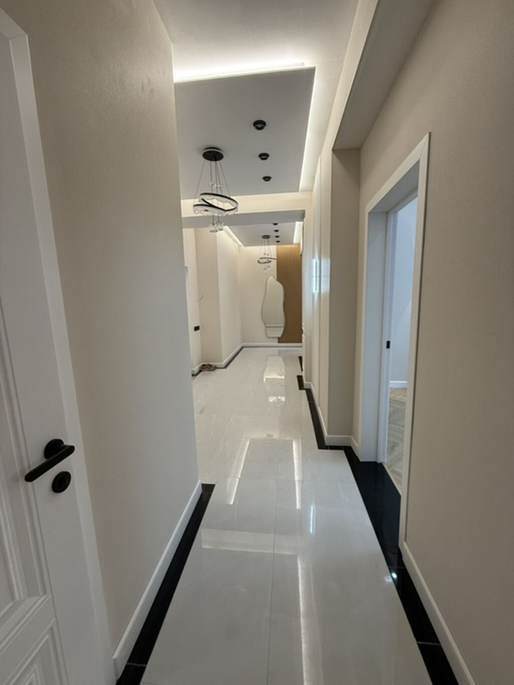 2 комнаты, 77 м², Асанбай мкр Элитка, 2 этаж, Дизайнерский ремонт: фото 3
