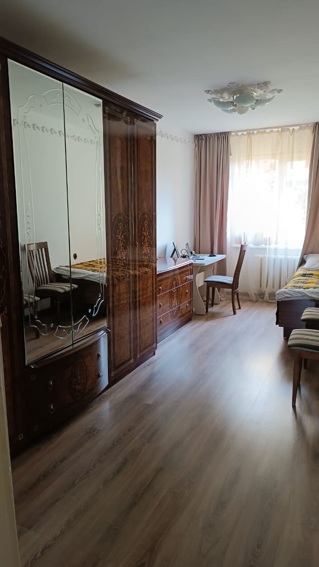 3 комнаты, 58 м², 8 мкр 104 серия, 3 этаж, Требуется ремонт: фото 4