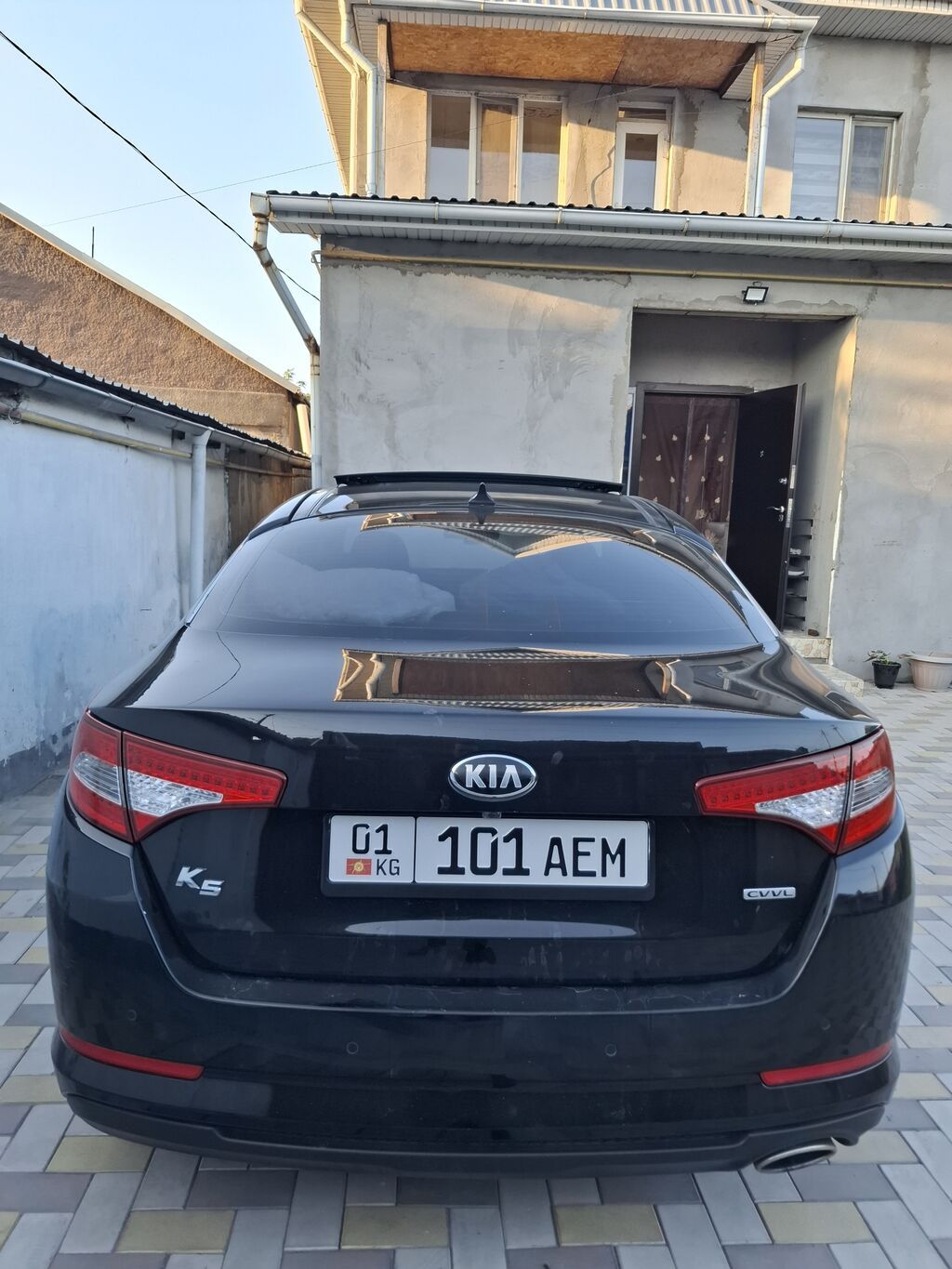 Kia K5: 2012 г., 2 л, Автомат, Бензин, Седан: фото 2