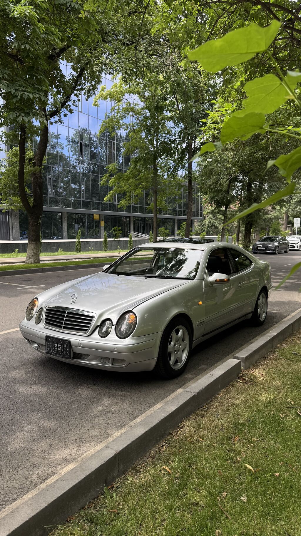 Mercedes-Benz CLK-Class