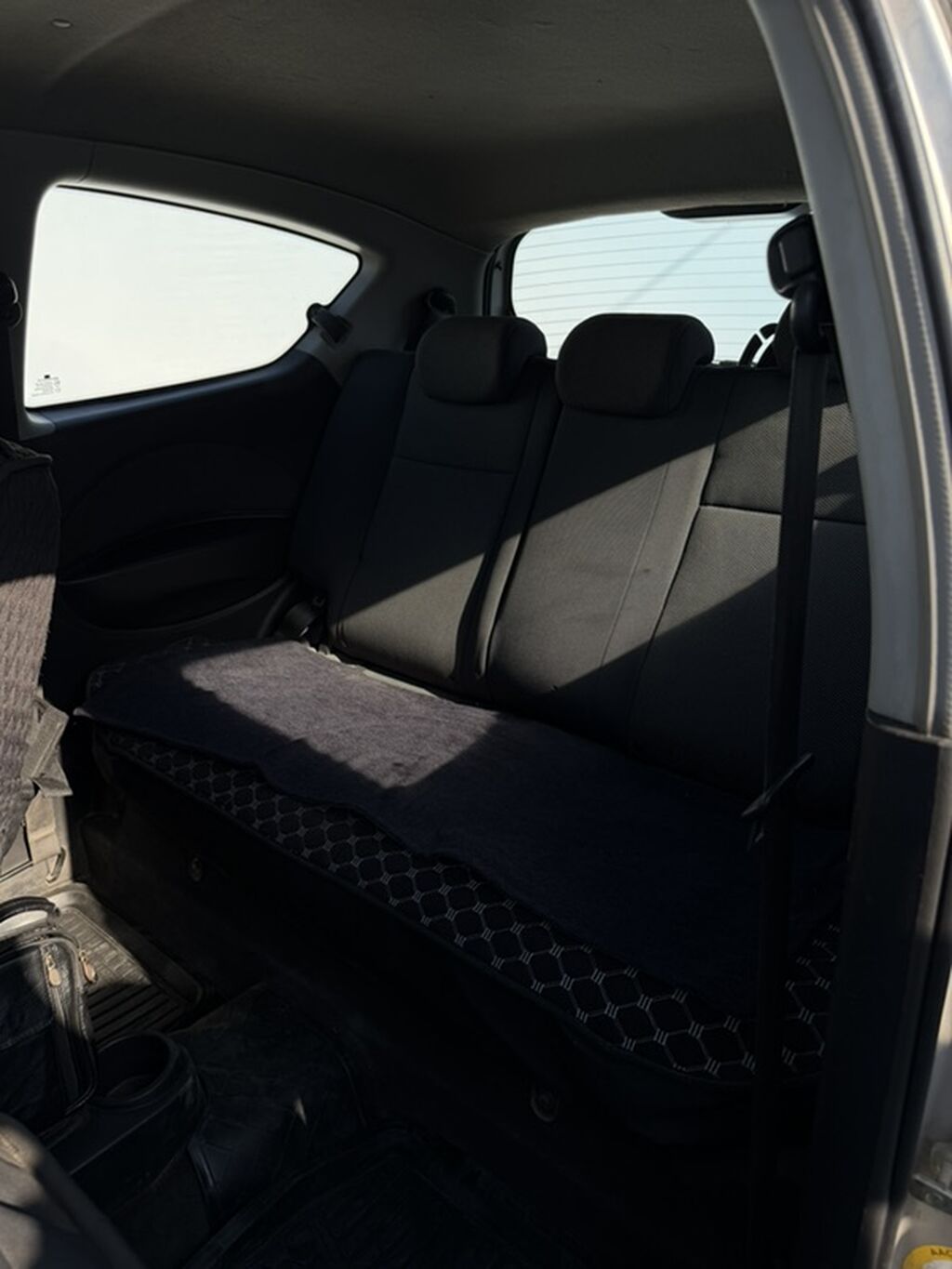 Chevrolet Aveo: 2008 г., 1.4 л, Механика, Бензин, Хэтчбэк: фото 7
