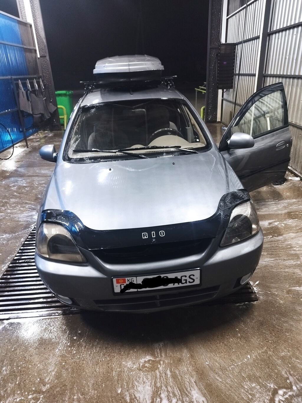 Kia Rio: 2004 г., Автомат, Бензин, Хэтчбэк: фото 4