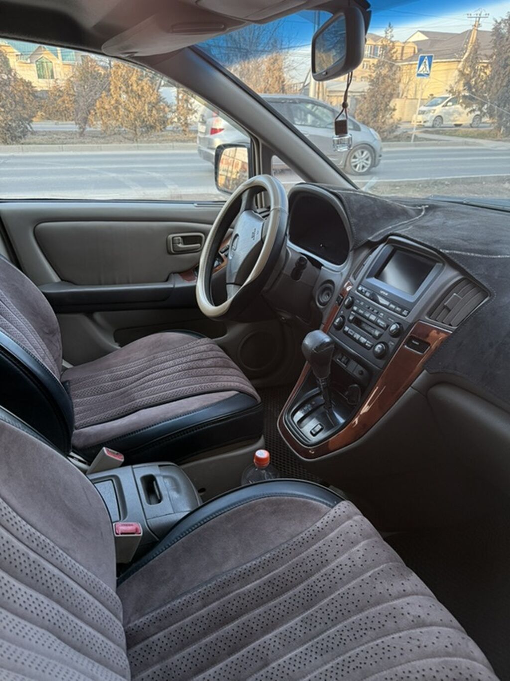 Lexus RX: 2000 г., 3 л, Автомат, Бензин, Кроссовер: фото 6